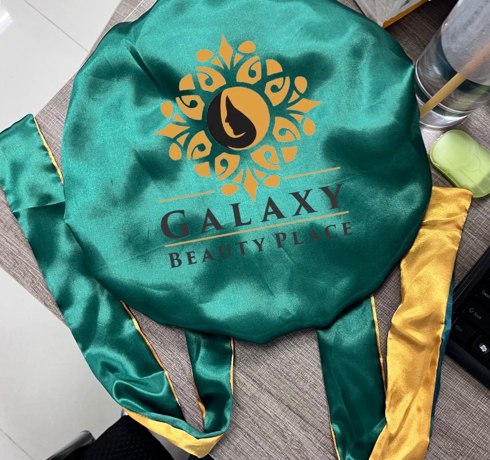 Bonnet image 1