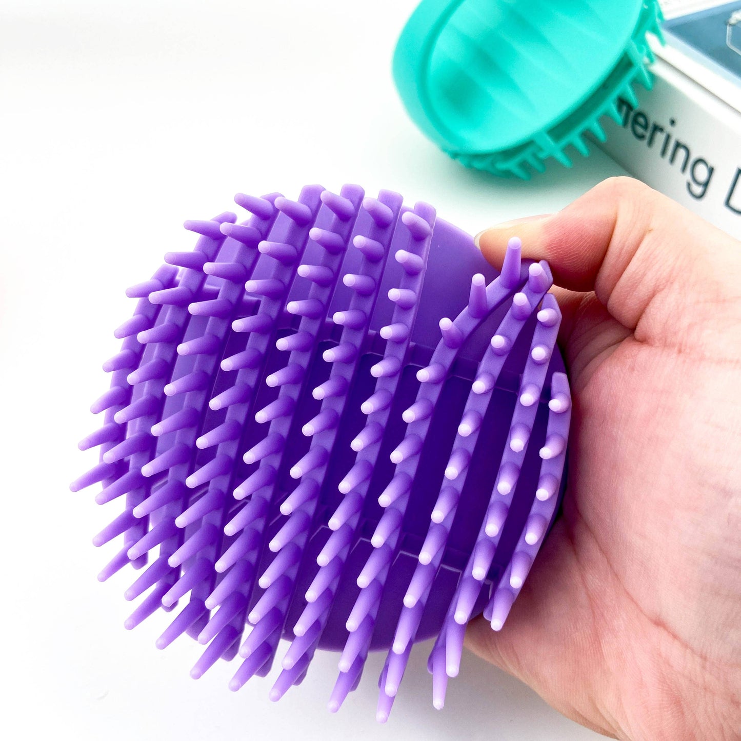 Shampoo Brush,Scalp Massager Brush: Green